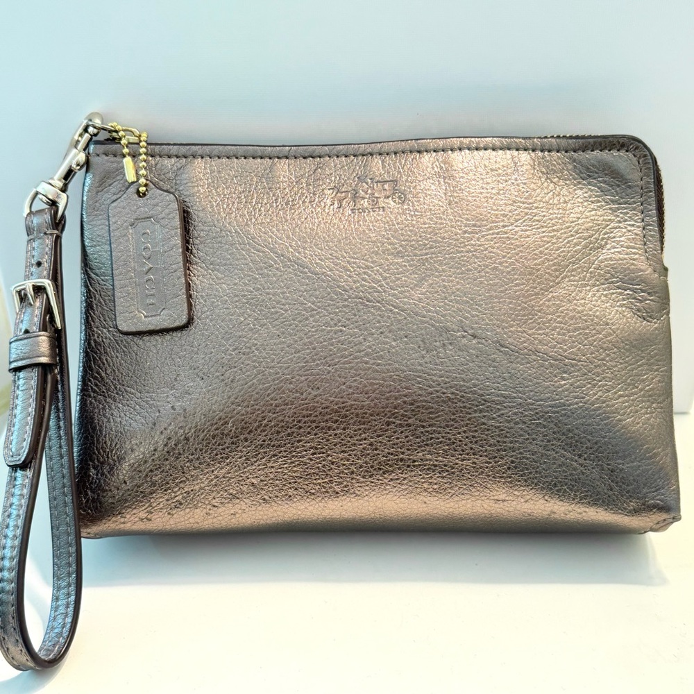 Coach Bleeker Metallic Bronze Gold Leather Clutch Wristlet - Picture 3 of 13